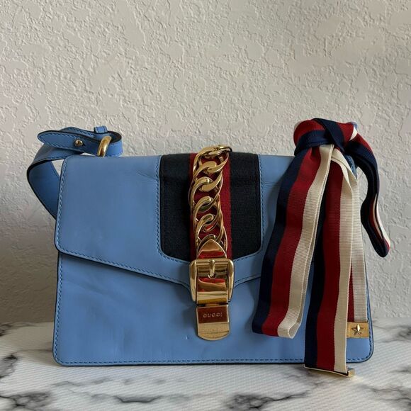 Gucci Sylvie Leather Shoulder Bag - Picture 16 of 16